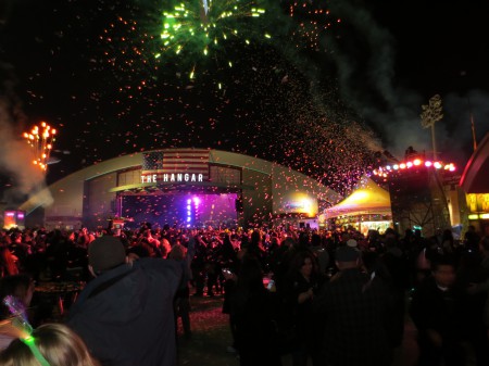 NYE 051