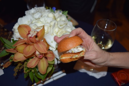 Ahi Slider