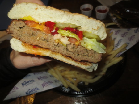 Knott's Cheeseburger